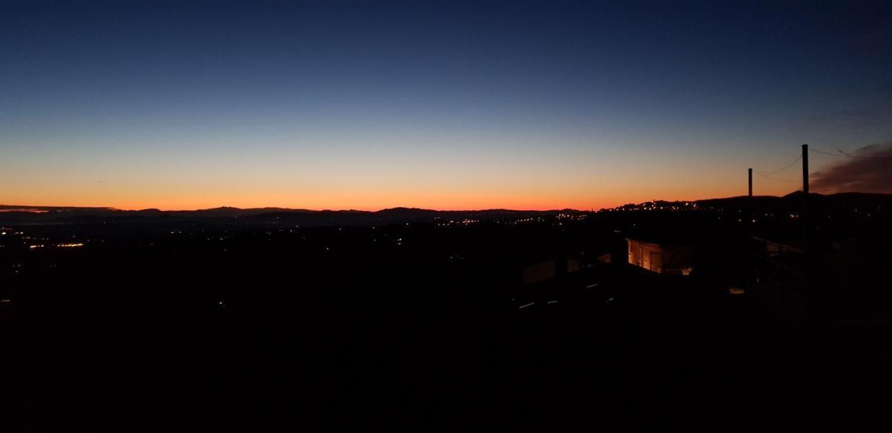 B&B Il Glicine Montefollonico エクステリア 写真