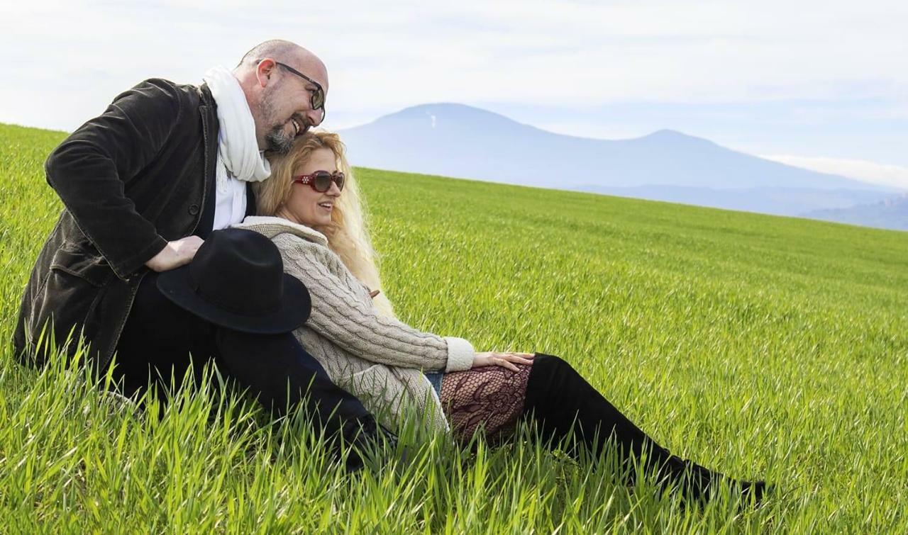 B&B Il Glicine Montefollonico エクステリア 写真